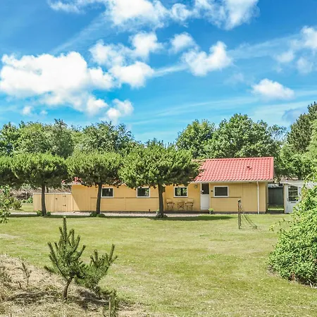 Three-bedroom In Σπίτι διακοπών