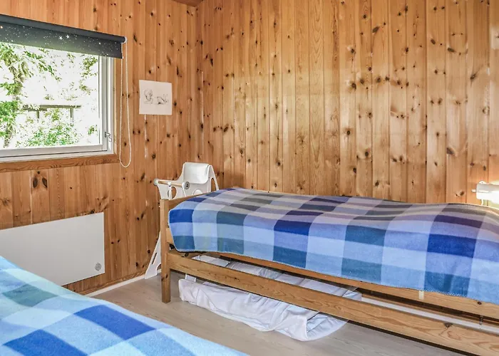 Three-bedroom In Feriehus Oksbøl